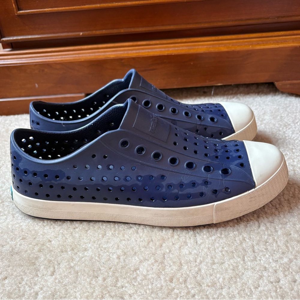 Native Blue Jefferson Shoes Size 9‎ Women’s 7 Men’s